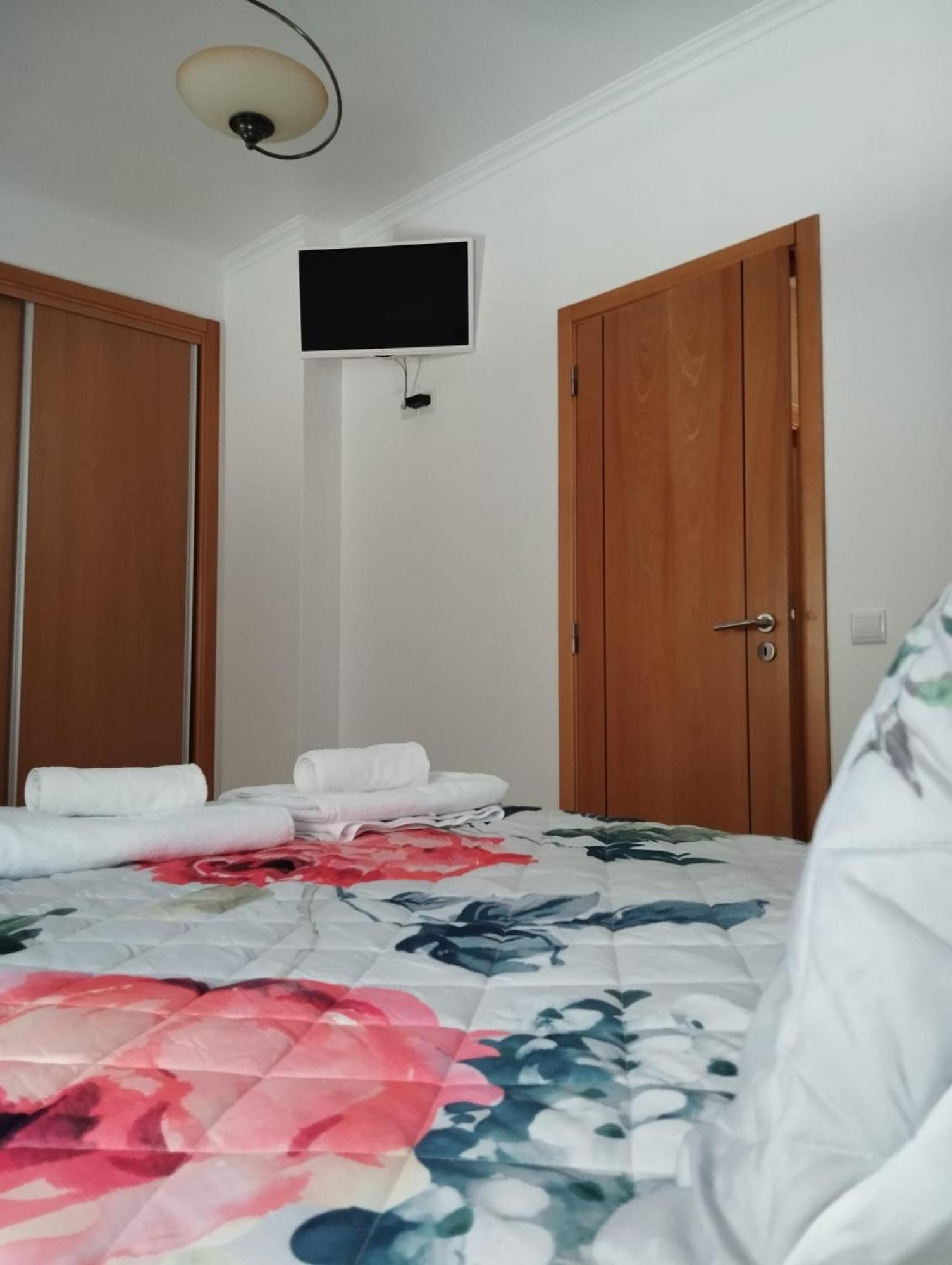 Julia House Holidays Назаре Экстерьер фото